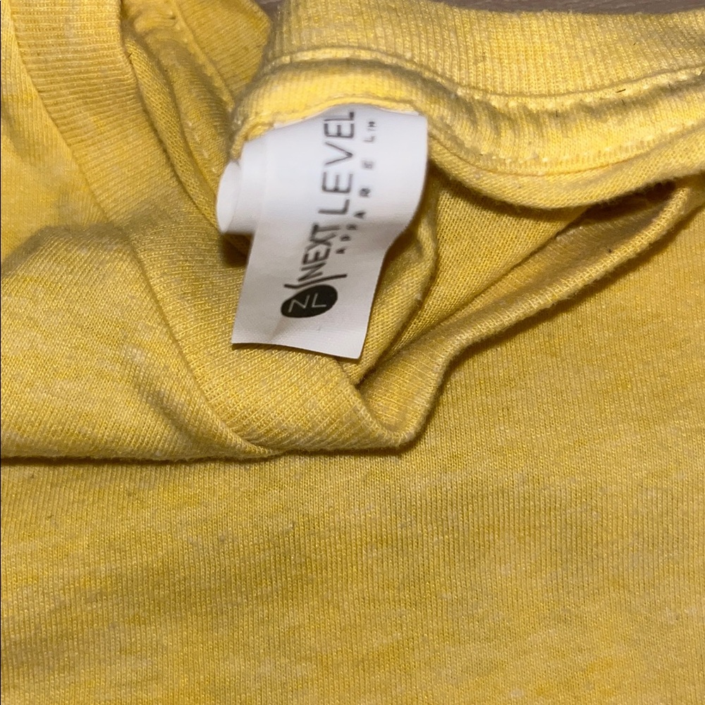 Pineapple Willy’s Panama City Beach Graphic T-Shirt - Picture 5 of 5